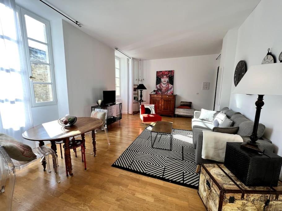 Nid Douillet Au Coeur D'Uzes Lägenhet Exteriör bild